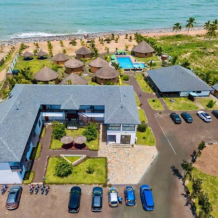 Lemon Beach Resort Elmina 외부 사진